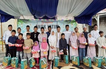 Ramadan Penuh Kepedulian, Warga Gang 4 BCA Cilegon Santuni 45 Anak Yatim