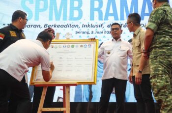 Gubernur Banten Wanti-wanti Intervensi Pejabat dalam Penerimaan Siswa Baru